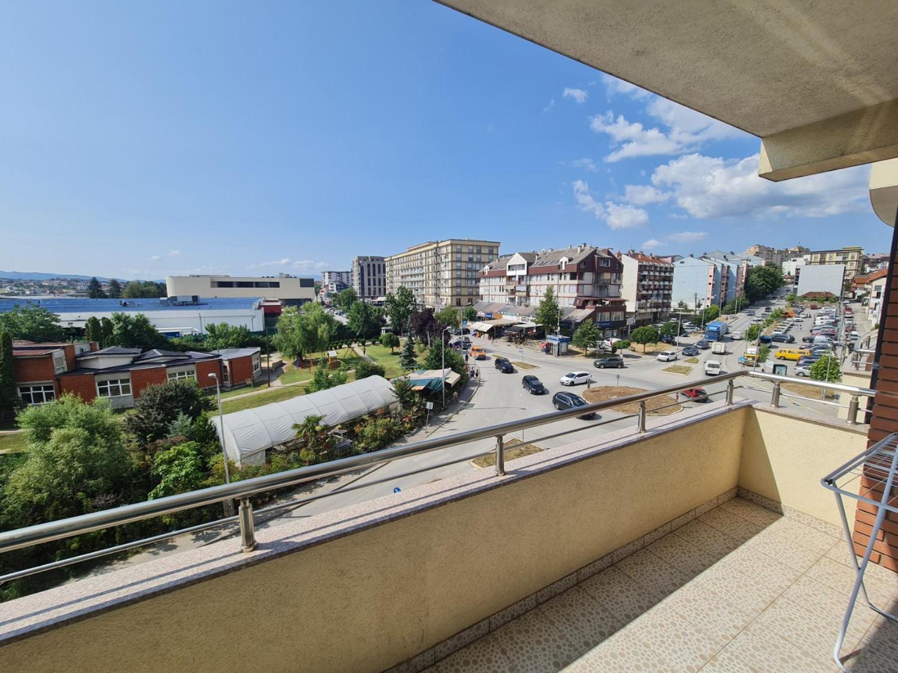 Apartment 1 Plisi Gjilan Екстериор снимка