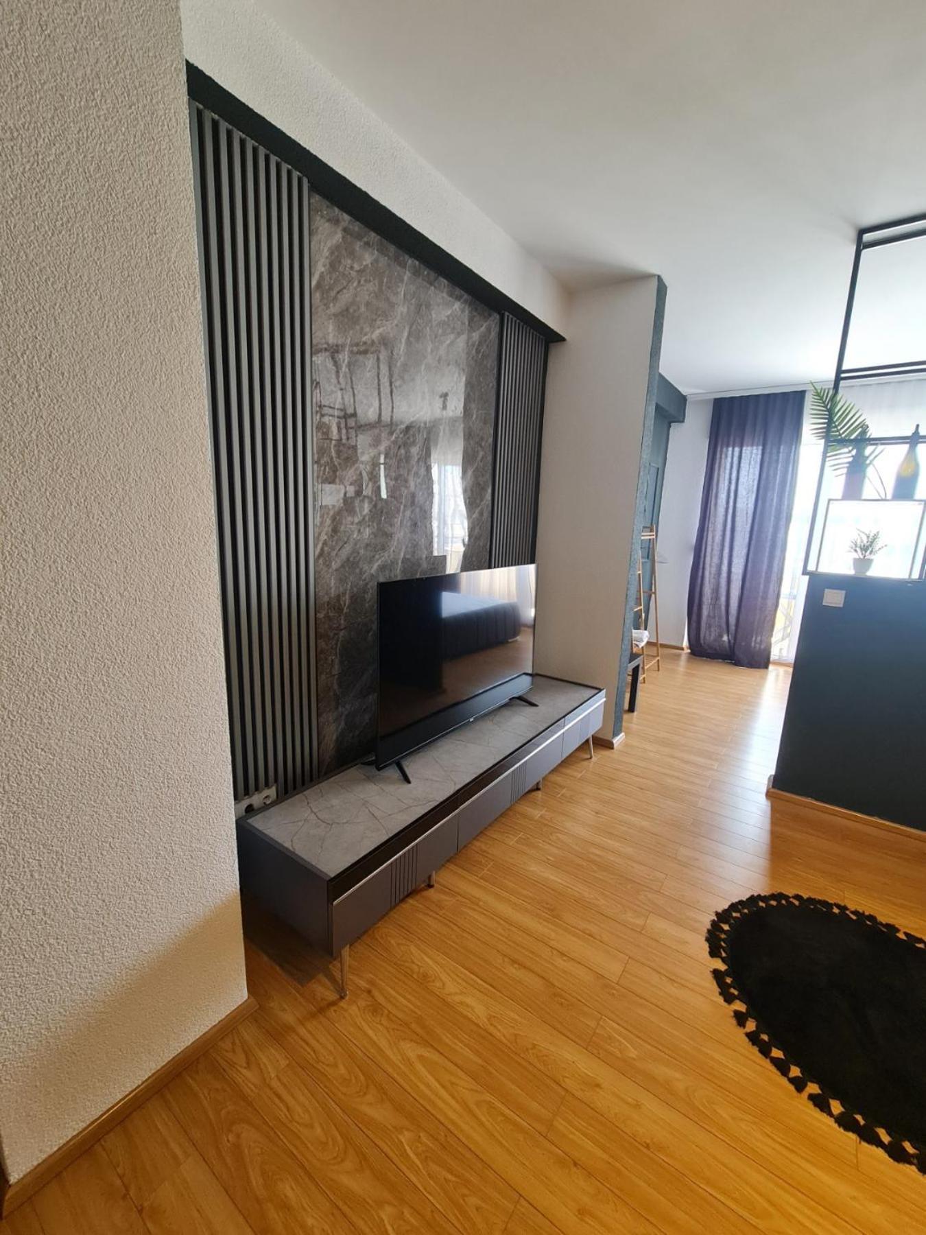Apartment 1 Plisi Gjilan Екстериор снимка